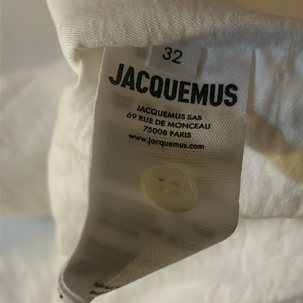 JACQUEMUS Bahia Brodée Twist-front Embellished Twill Mini Dress - Picture 7 of 8